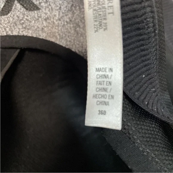 VSX Victoria’s Secret Sport Sports Bras 36D Adjustable Underwire Racerback Black - Picture 4 of 4